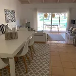 Casa De Ferias Com Piscina - Vilamouratenis Casa de Férias *