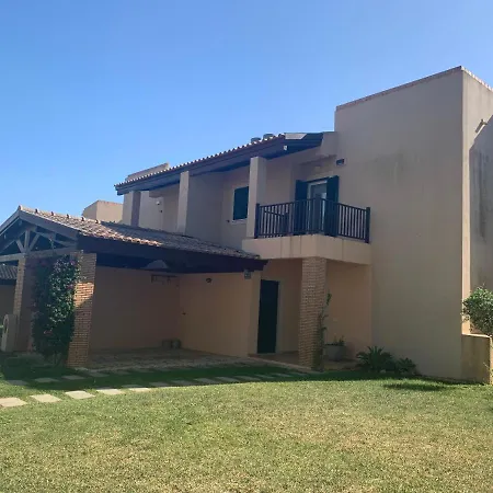 Casa De Ferias Com Piscina - Vilamouratenis *